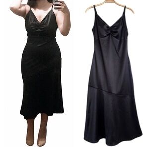 Satin Stretch Black Mermaid Slip Midi Dress | Medium